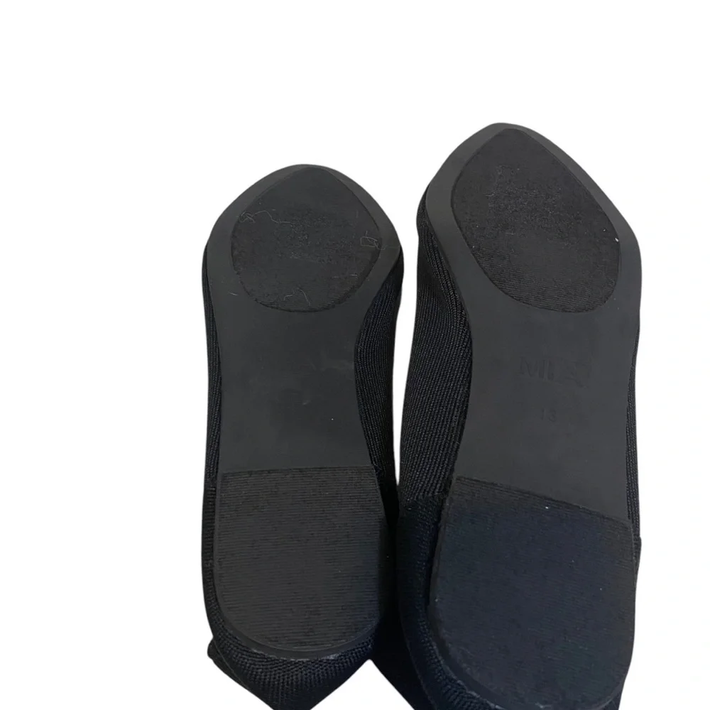 MIA Kerri Pointed Toe Fabric Black Flats Sz 13 New